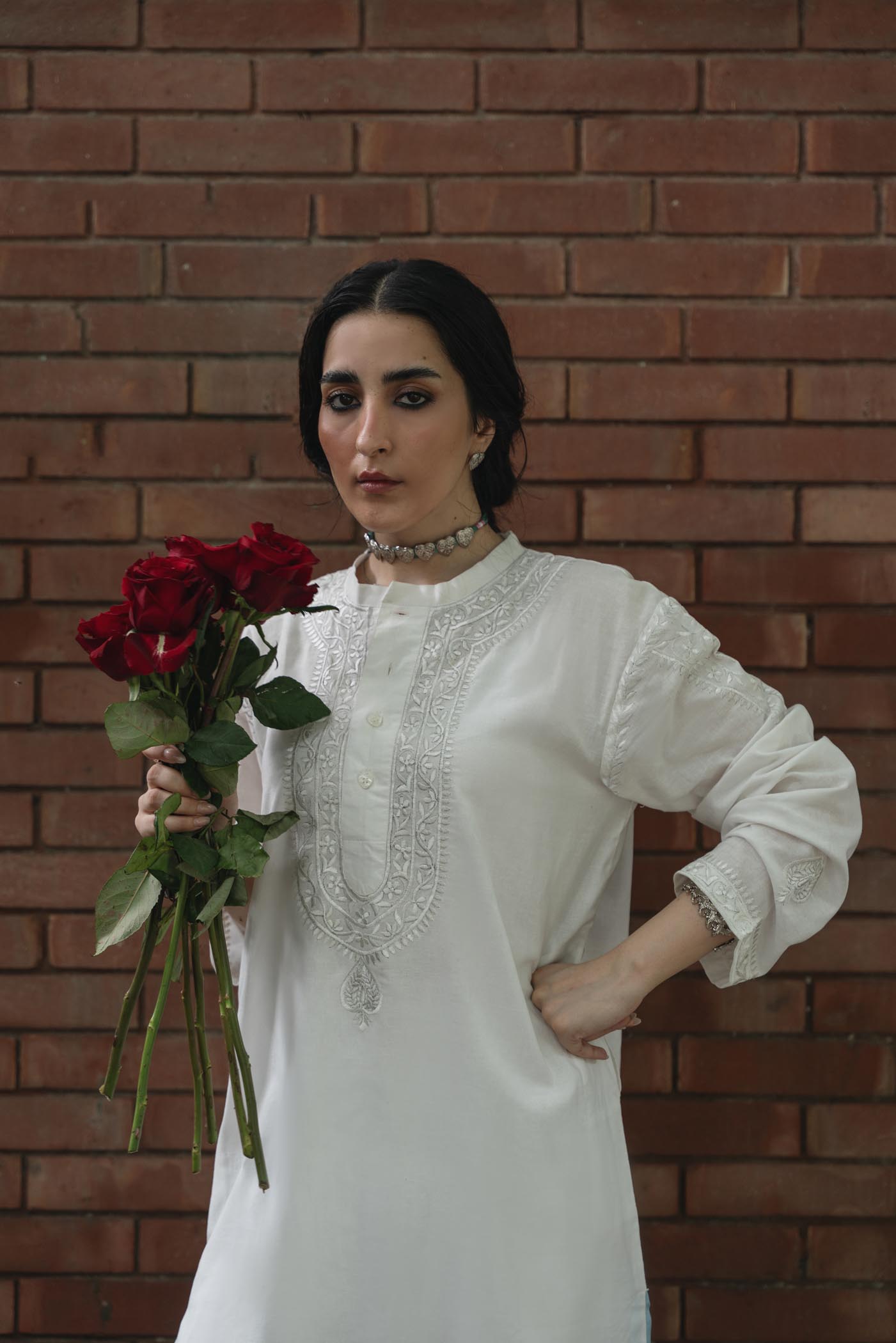 Andro Embroidered Linen Kurta Set