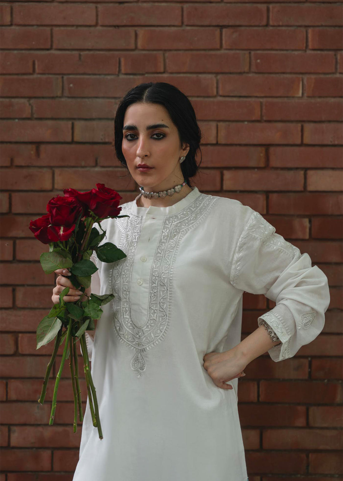 Andro Embroidered Linen Kurta Set