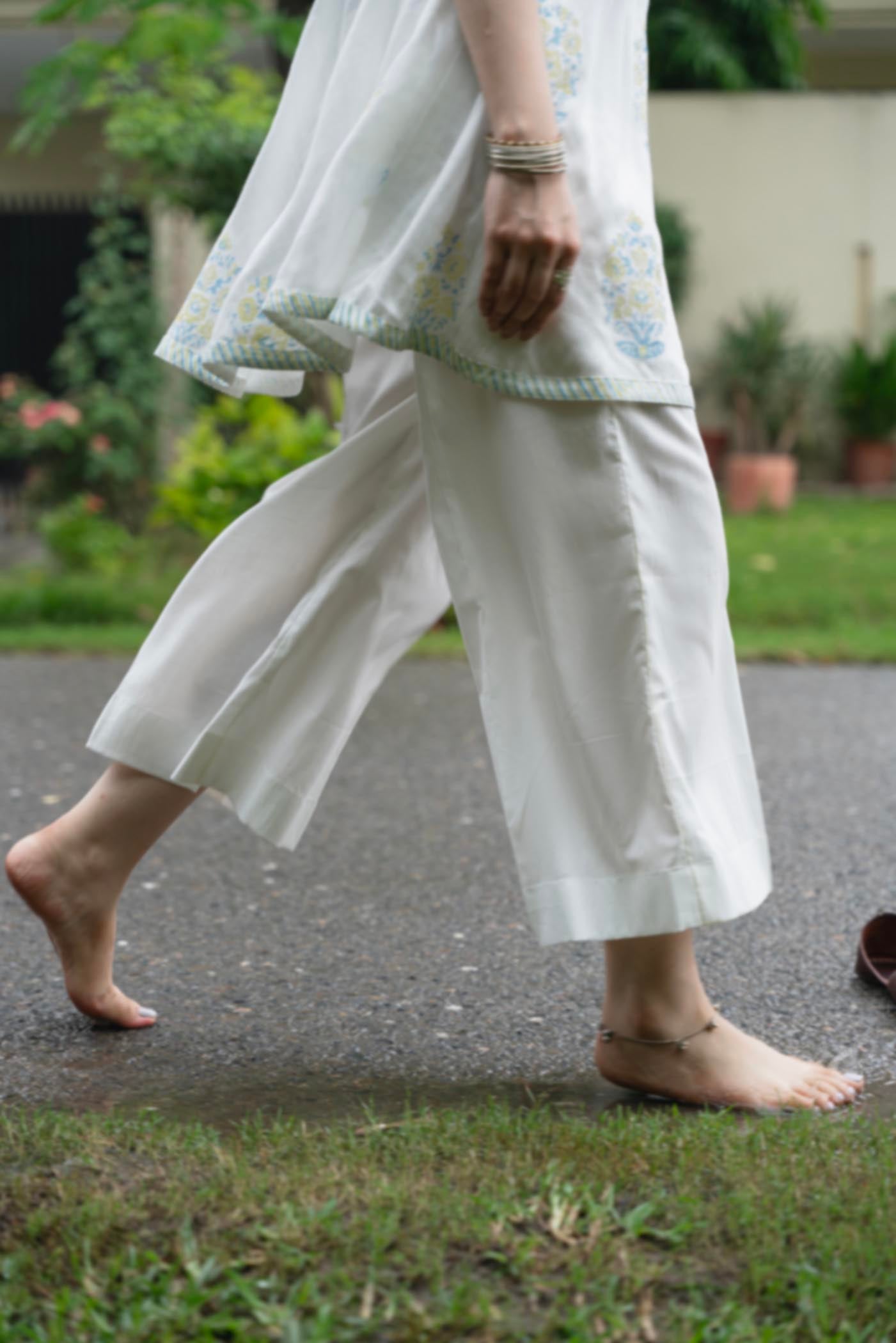 Chaap Linen Kurti Set