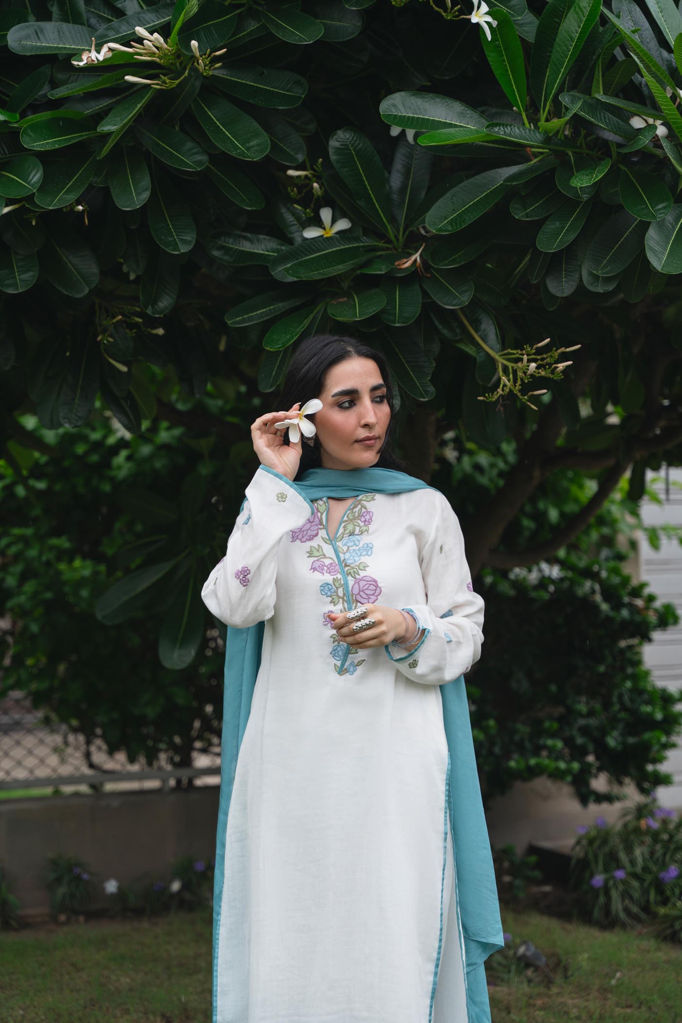 Pearl Applique Kurta Set