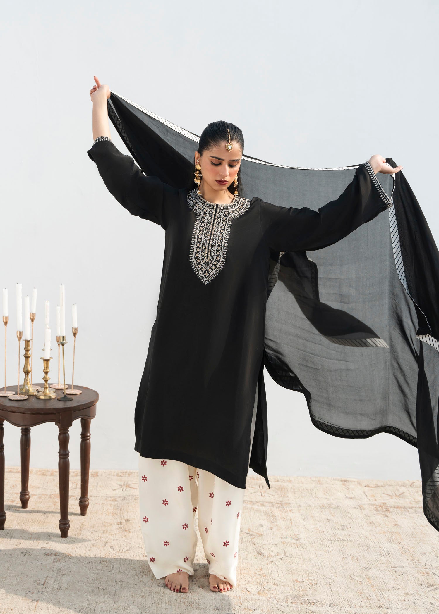 Maahi Kurta Set